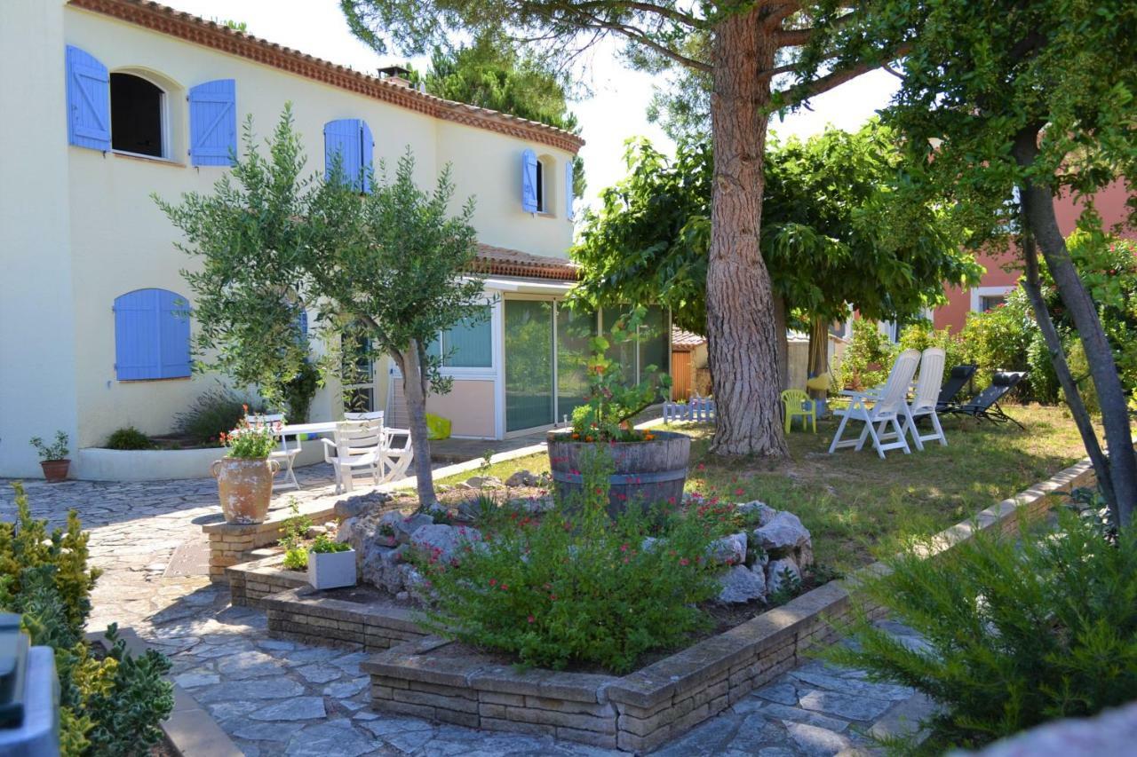 Hotel La Perle De Ceylan Montagnac  Esterno foto