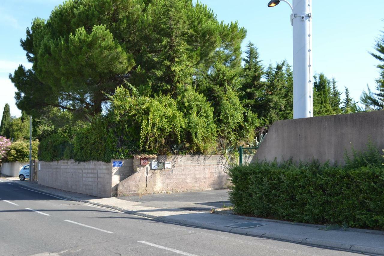 Hotel La Perle De Ceylan Montagnac  Esterno foto